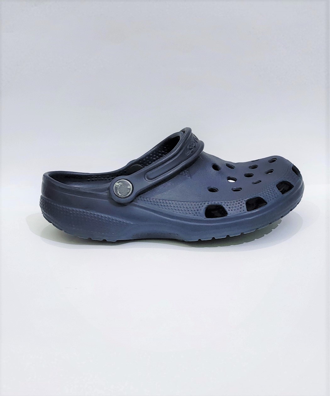 Crocs Classic ClogComfortable Slip on Casual Water Shoe 1